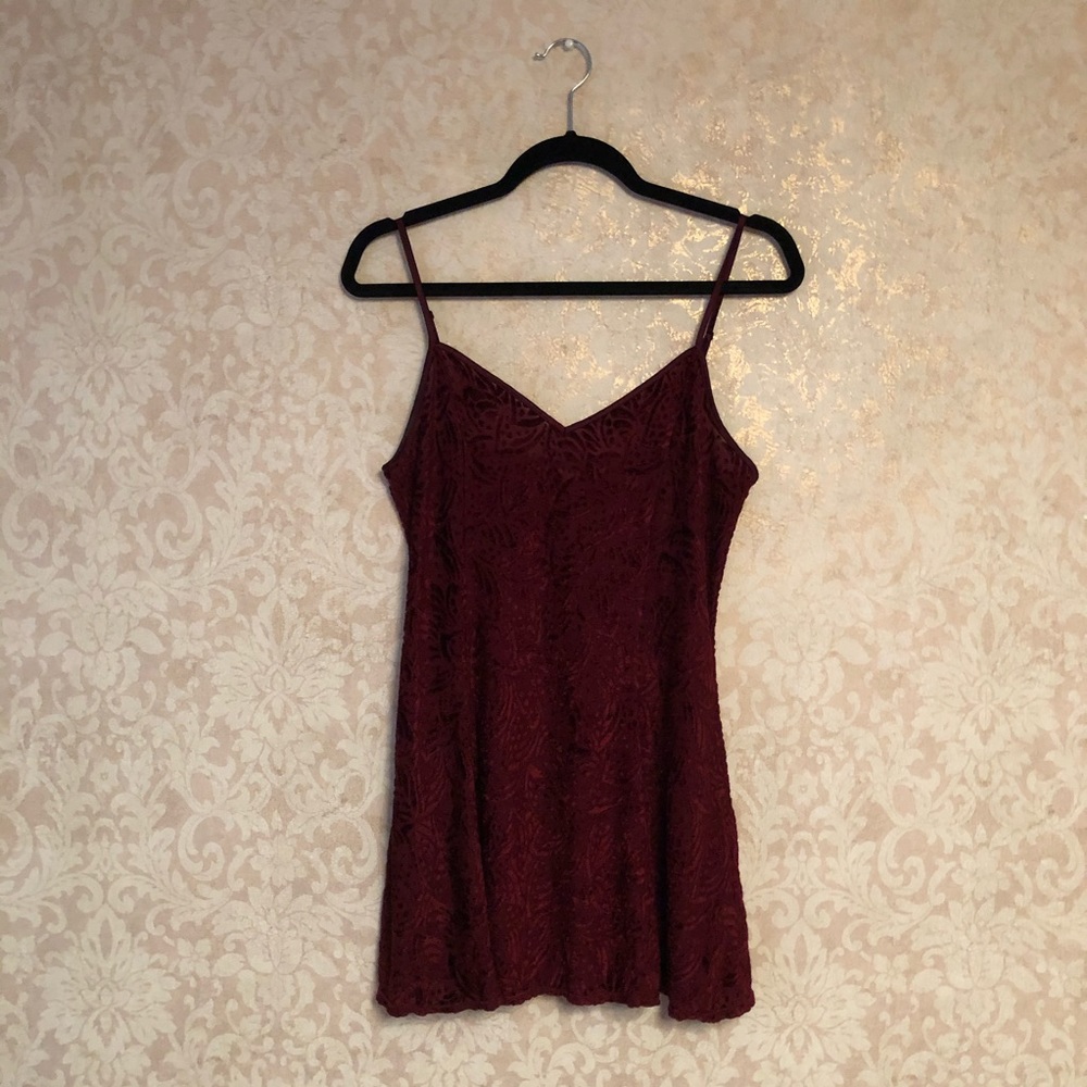 victoria’s secret red velvet nightgown